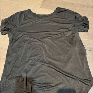 Lululemon open up tie back tshirt  in olive color size 8 in good condition